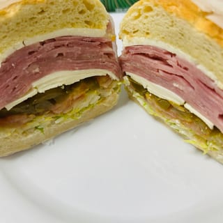 Ham & Cheese on Brötchen Roll Deal W/Lays